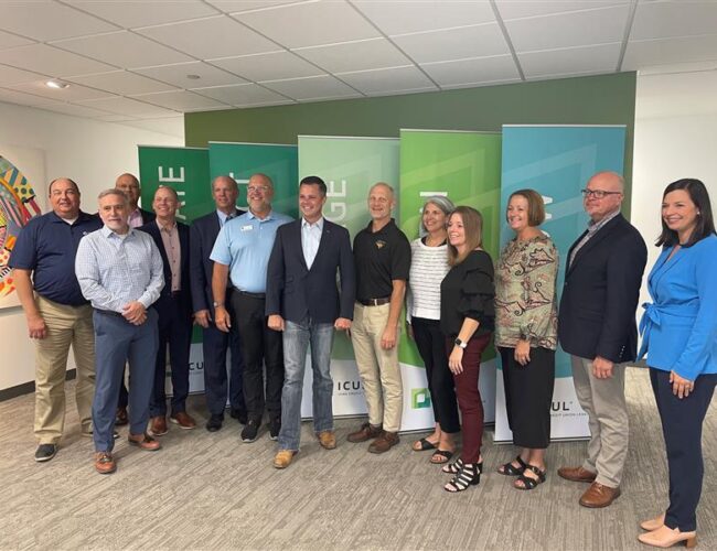 Photo opportunity with US Representative Zach Nunn