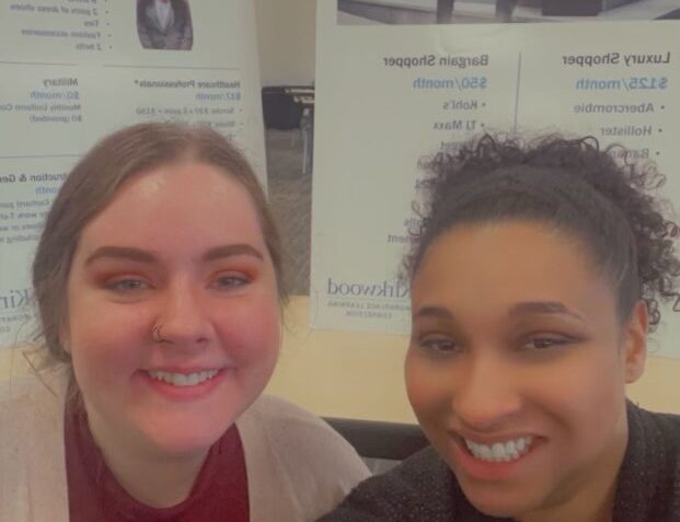 Employees Samantha and Carissa